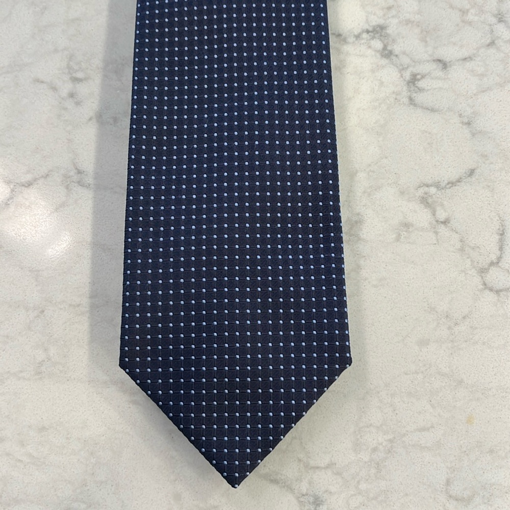 Brioni navy tie